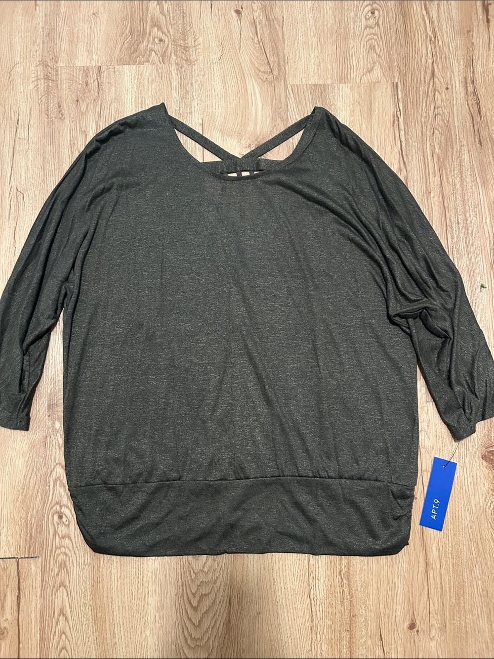 NWT Apt. 9 Large Women's Olive Green Long Sleeve with Crisscross Back